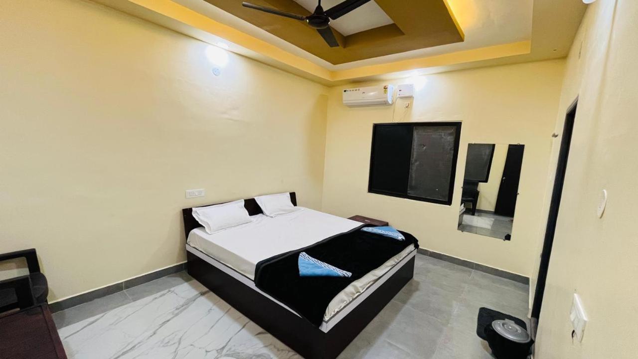 Greenstone Resort Hampi Exterior foto