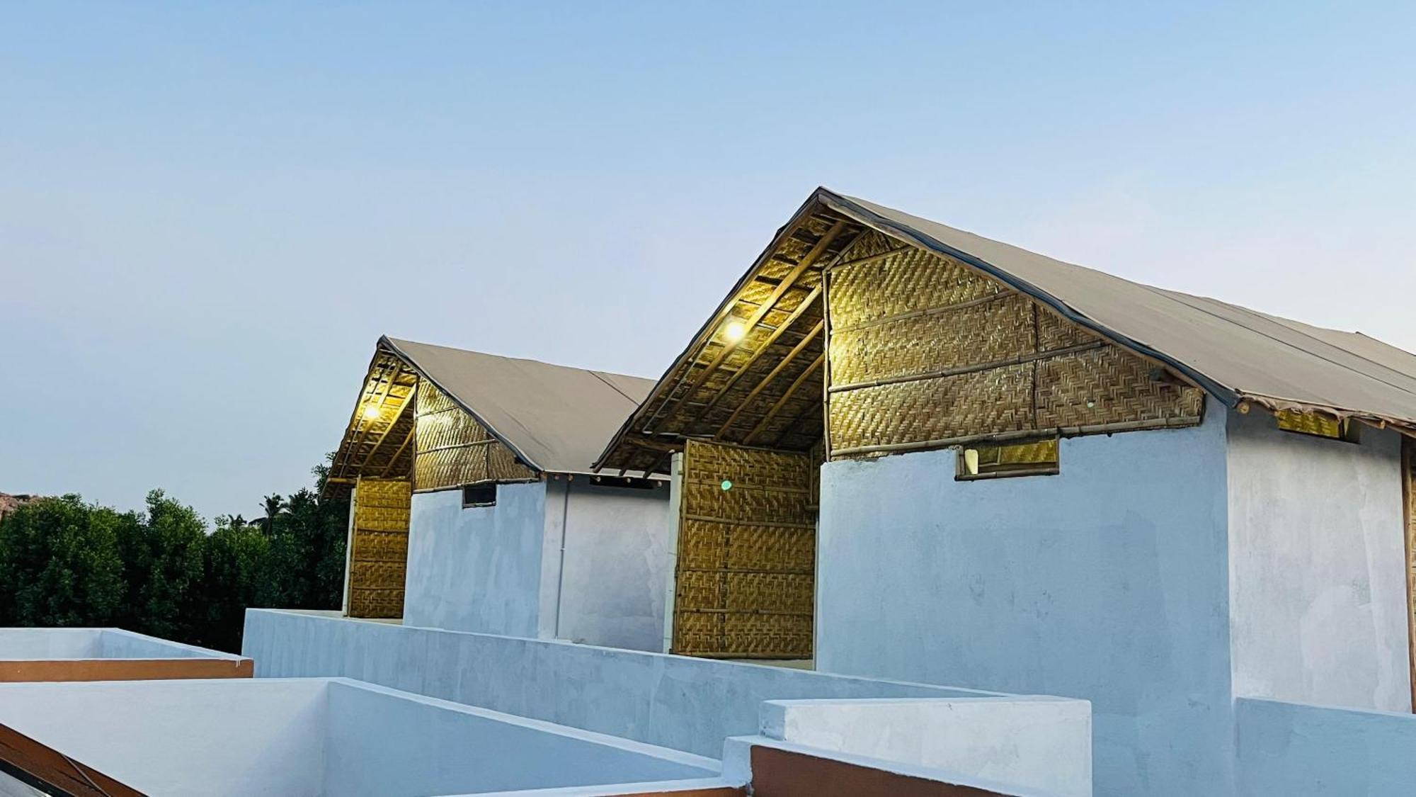 Greenstone Resort Hampi Exterior foto